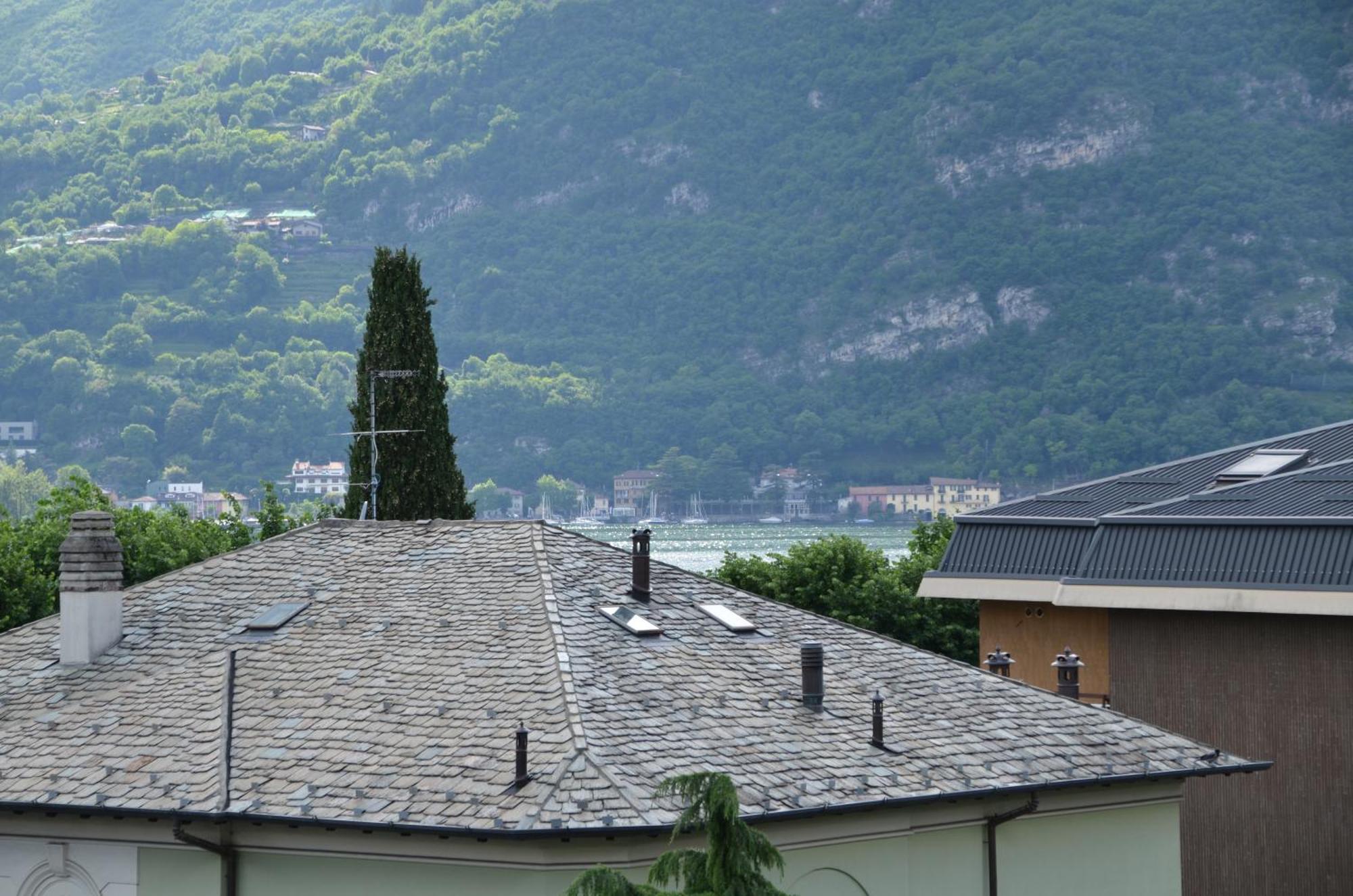Ferienwohnung Big Romantic Lake View & Terrace Lecco Exterior foto
