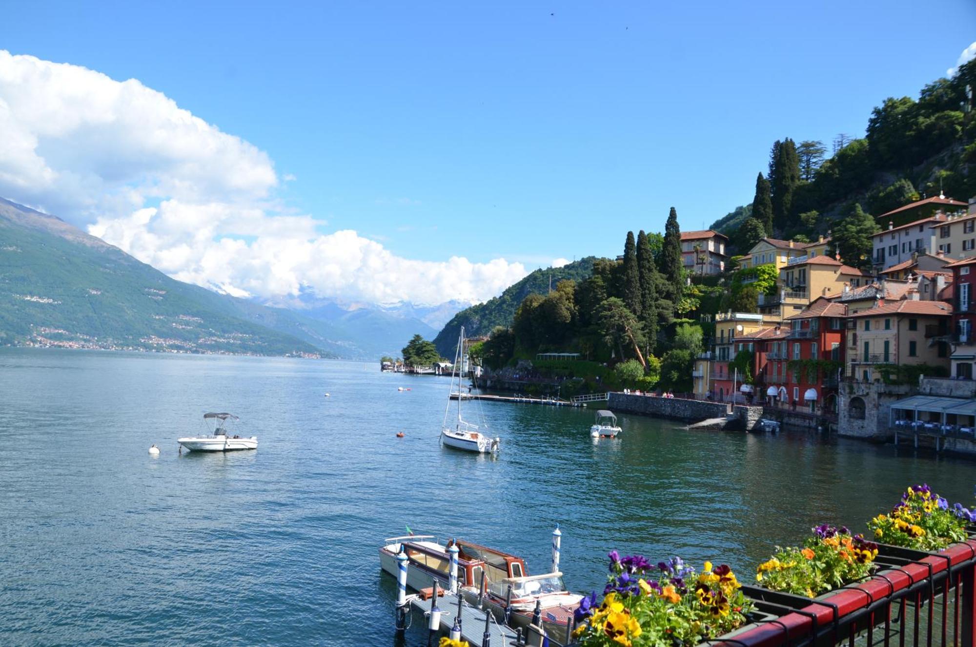 Ferienwohnung Big Romantic Lake View & Terrace Lecco Exterior foto