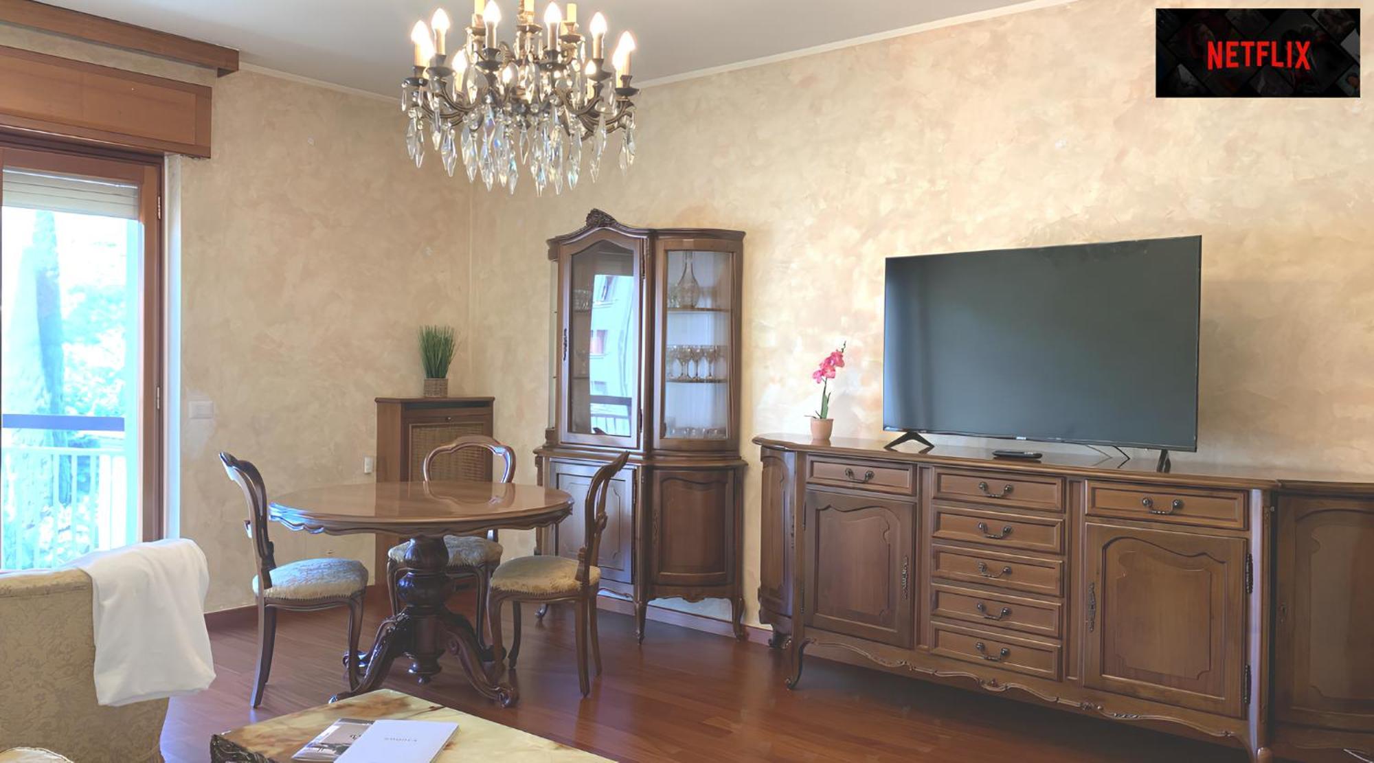 Ferienwohnung Big Romantic Lake View & Terrace Lecco Exterior foto